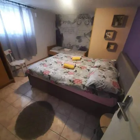 Apartment Robi- Swimming Pool And Beautiful Garden