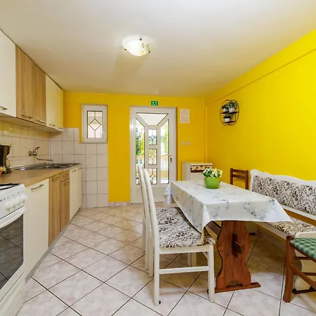 Apartamento Roby Kampor