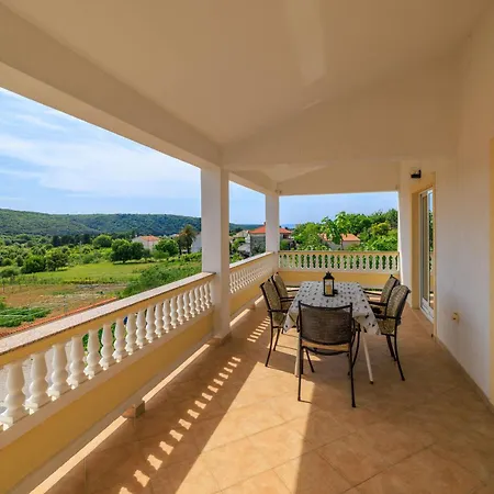 Roby Apartament
