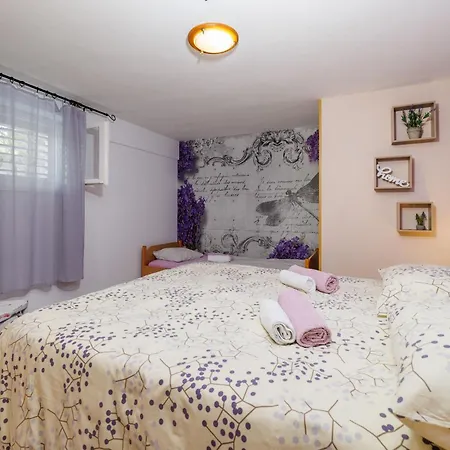 Apartament Roby *